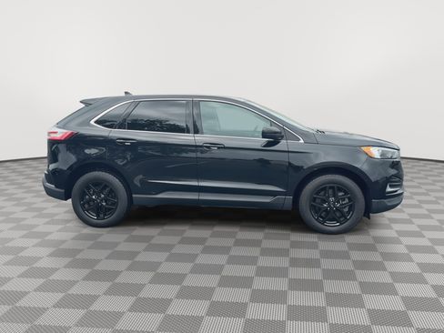 Used 2024 Ford Edge SEL AWD/4WD image 9