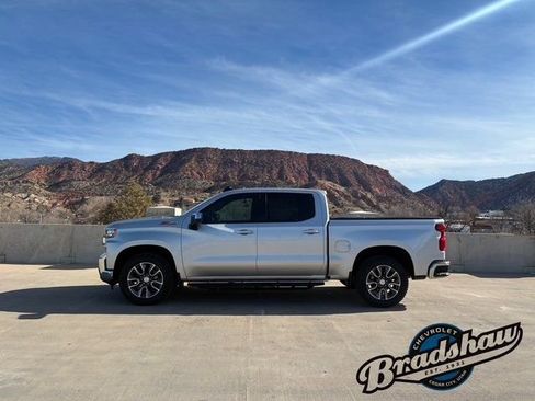 Used 2020 Chevrolet Silverado 1500 LT w/ All-Star Edition image 4