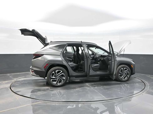New 2026 Hyundai Tucson Limited image 40