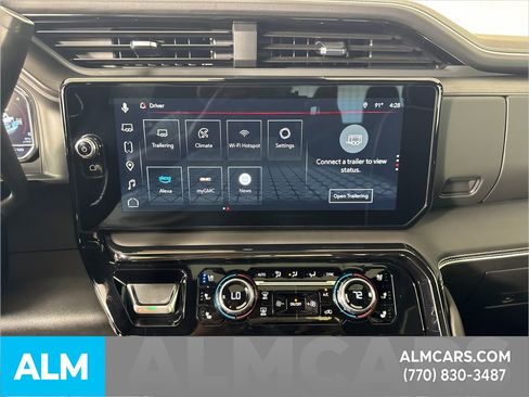 Used 2024 GMC Sierra 2500 AT4X image 34