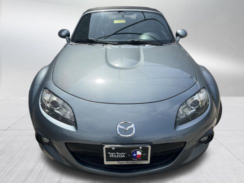 Used 2013 MAZDA MX-5 Miata Sport RWD image 2