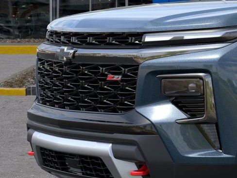 New 2026 Chevrolet Traverse Z71 w/ Driver Confidence Package image 13