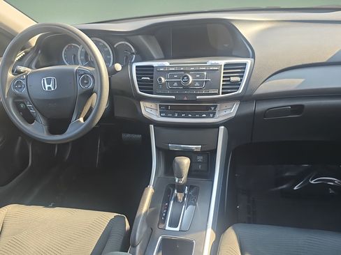 Used 2014 Honda Accord LX image 10