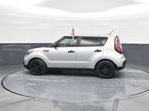 Used 2019 Kia Soul image 5