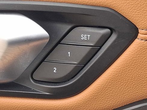 Used 2019 BMW 330i xDrive Sedan w/ Premium Package image 26