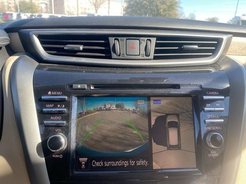 Used 2024 Nissan Murano SL image 25