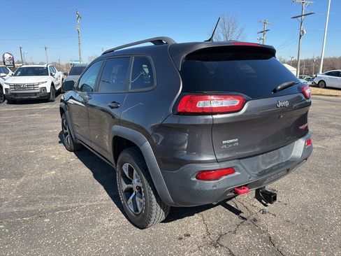 Used 2015 Jeep Cherokee Trailhawk w/ Leather Interior Group image 5