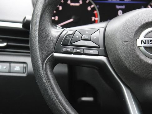 Used 2019 Nissan Altima 2.5 S FWD image 35
