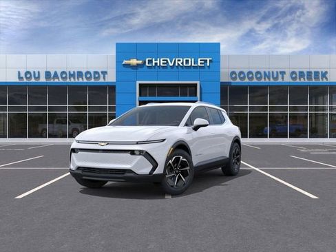 New 2026 Chevrolet Equinox EV LT image 8