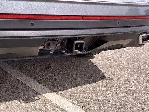 Used 2022 Volkswagen Atlas SE w/ Panoramic Sunroof Package image 38