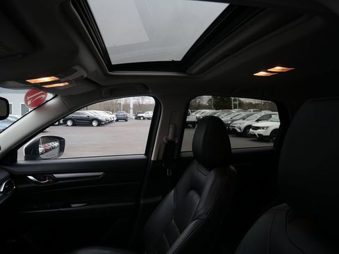 Used 2021 MAZDA CX-5 Touring w/ Touring Preferred SV Package image 11