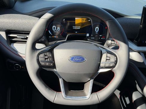 New 2026 Ford Explorer ST-Line image 12