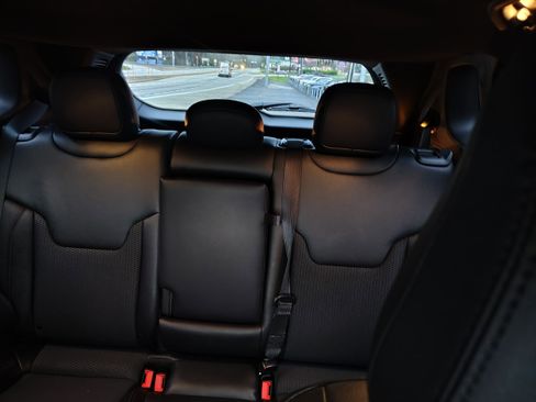 Certified 2025 Jeep Compass Trailhawk AWD/4WD image 20