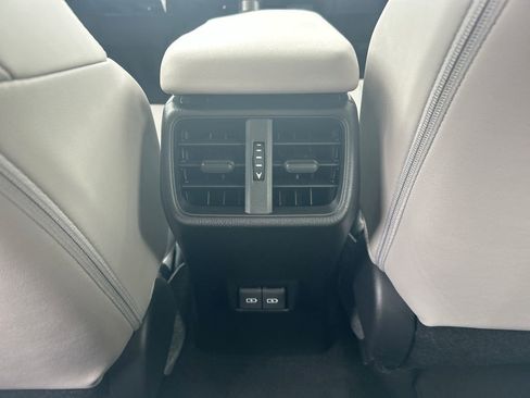 Used 2024 Lexus UX 250h FWD w/ Premium Package image 35