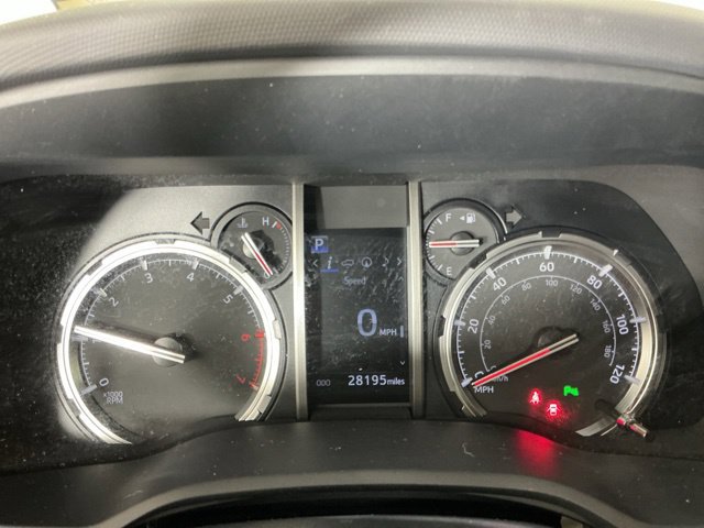 Used 2023 Toyota 4Runner Limited AWD/4WD image 19