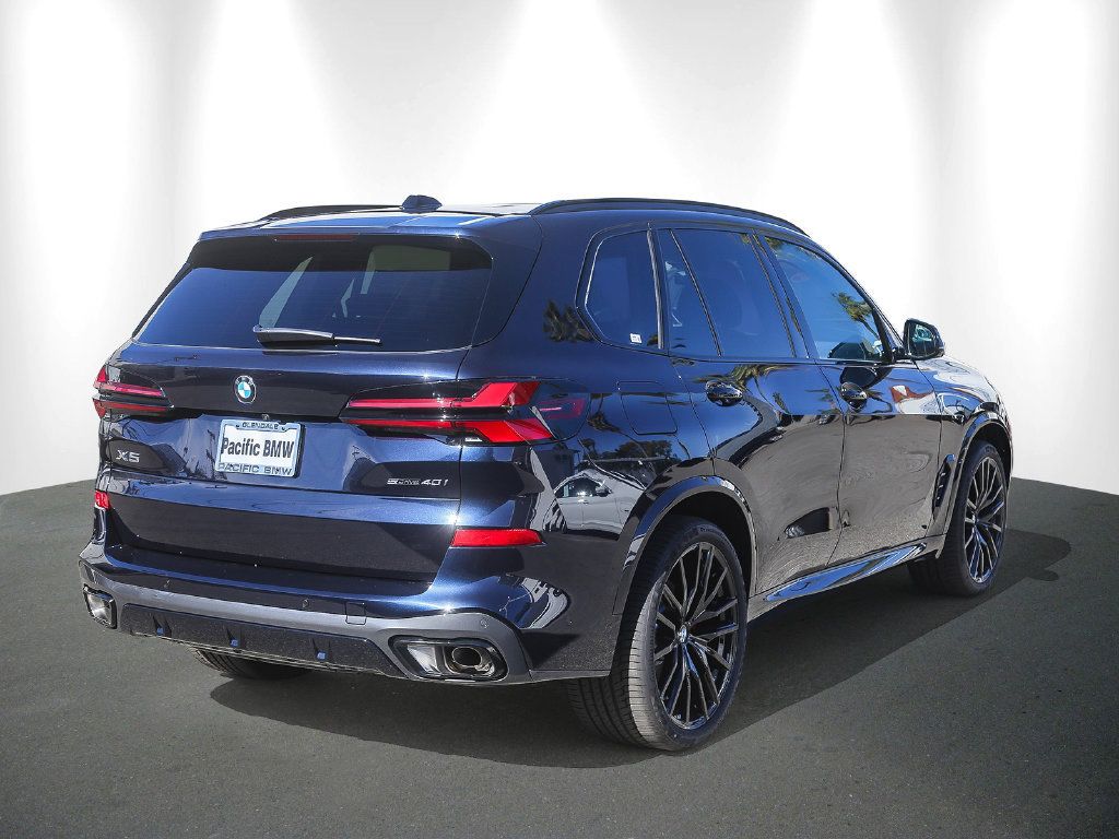 Used 2026 BMW X5 sDrive40i w/ M Sport Package RWD image 6