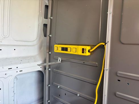Used 2019 Ford Transit 250 148 Low Roof RWD image 9
