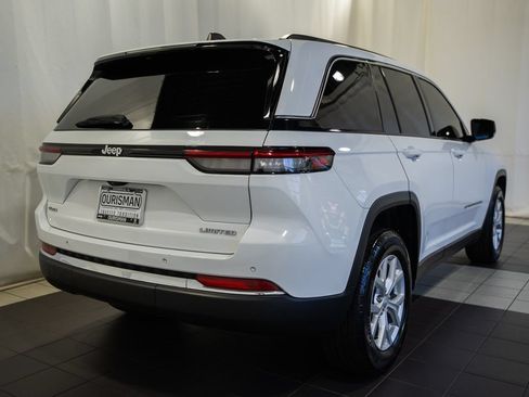 Certified 2023 Jeep Grand Cherokee Limited AWD/4WD image 4