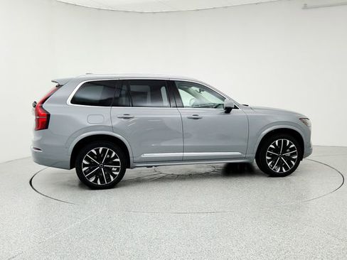 New 2026 Volvo XC90 B6 Plus w/ Protection Package Premier image 4