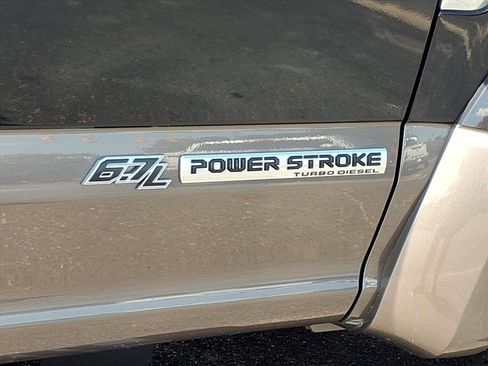 Used 2021 Ford F450 Lariat w/ Lariat Ultimate Package image 24