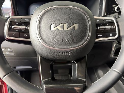 Used 2023 Kia Sorento SX image 16