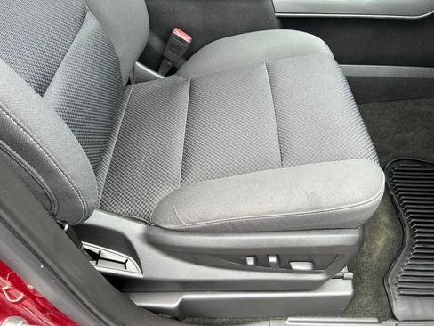 Used 2018 Chevrolet Silverado 1500 LT w/ All Star Edition RWD image 41