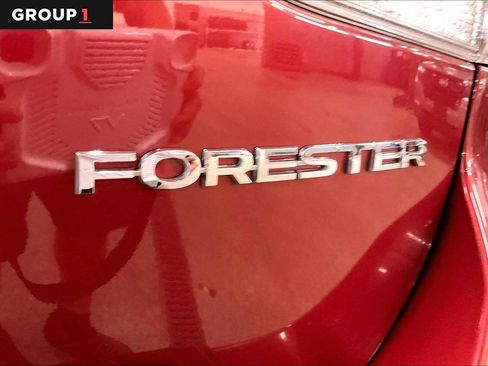 Used 2023 Subaru Forester Premium AWD/4WD image 10
