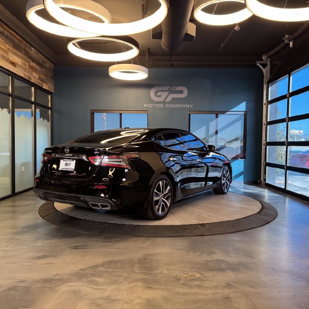 Used 2020 Nissan Maxima 3.5 SV w/ Floor Mat Group FWD image 3