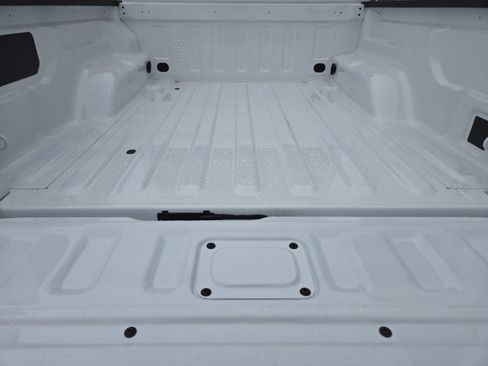 New 2025 Jeep Gladiator Sport image 22