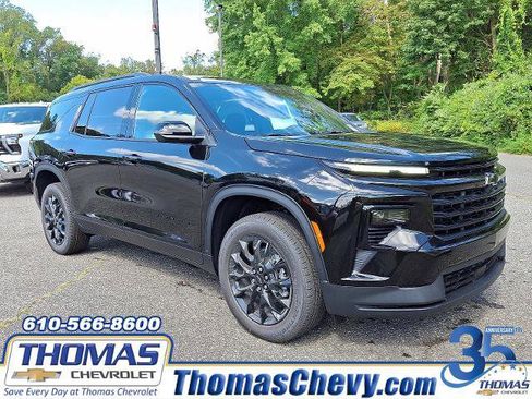 New 2026 Chevrolet Traverse LT w/ Midnight/Sport Edition image 1