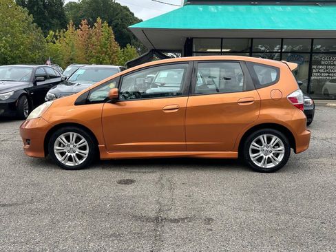 Used 2010 Honda Fit Sport image 5