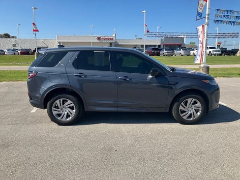 Used 2025 Land Rover Discovery Sport S AWD/4WD image 8
