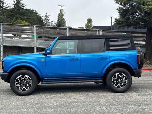 Certified 2021 Ford Bronco Outer Banks AWD/4WD image 9