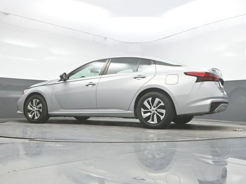 Used 2021 Nissan Altima 2.5 S image 30