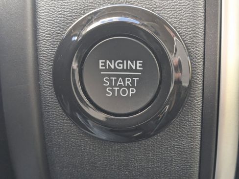 Certified 2025 Ford Expedition Max Active image 34