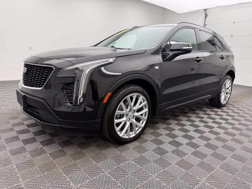 Used 2022 Cadillac XT4 Sport w/ Comfort Package AWD/4WD image 14