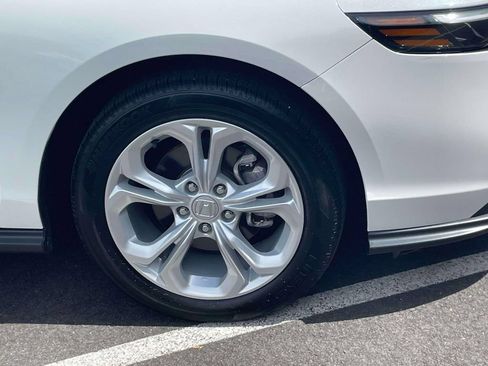 Certified 2024 Honda Accord LX image 8