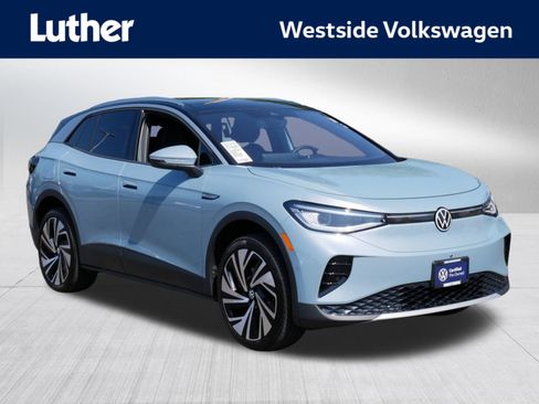Certified 2025 Volkswagen ID.4 Pro S Plus AWD/4WD image 1