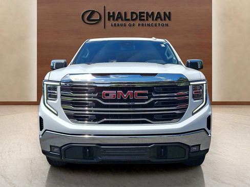 Used 2026 GMC Sierra 1500 SLT AWD/4WD image 2