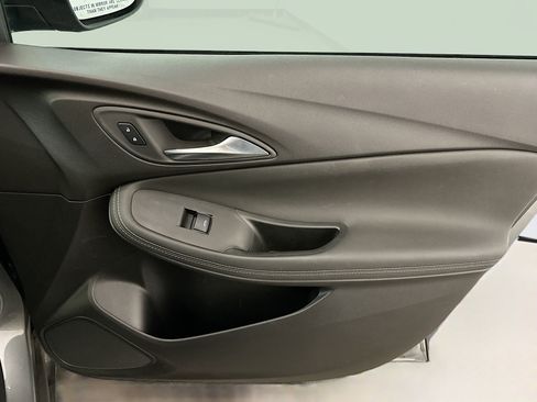 Used 2024 Buick Encore GX Preferred image 32