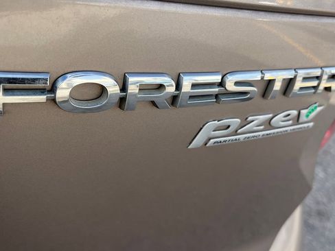 Used 2014 Subaru Forester 2.5i Touring image 26