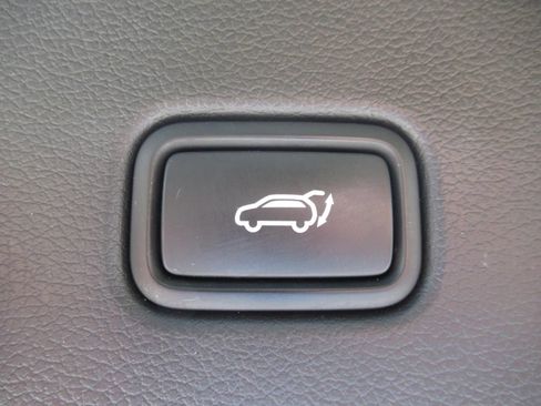 Used 2022 Hyundai Palisade Limited FWD image 39