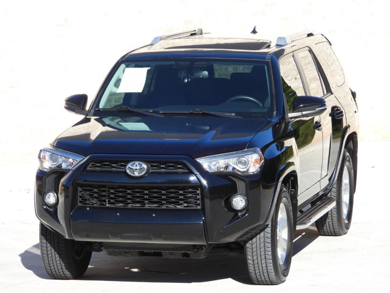 Used 2017 Toyota 4Runner SR5 Premium RWD image 25
