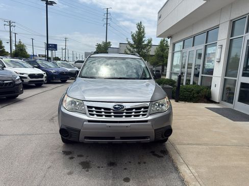 Used 2011 Subaru Forester 2.5X AWD/4WD image 8