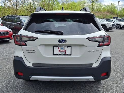 Certified 2023 Subaru Outback Limited image 6