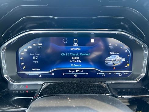 Certified 2022 Chevrolet Silverado 1500 LTZ w/ LTZ Premium Package AWD/4WD image 24