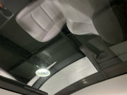 Used 2023 Tesla Model Y Long Range image 24