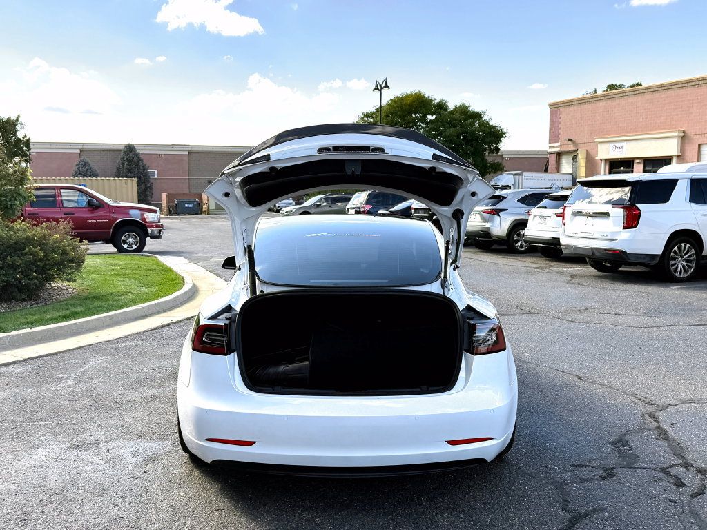 Used 2022 Tesla Model 3 Performance AWD/4WD image 11