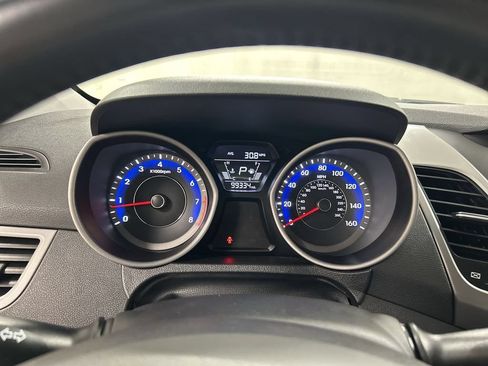 Used 2016 Hyundai Elantra Value Edition FWD image 13