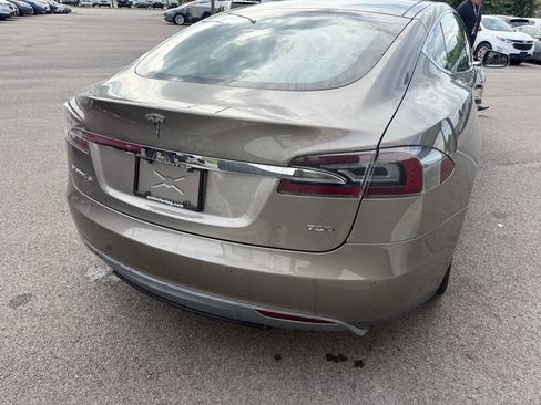 Used 2015 Tesla Model S 70D AWD/4WD image 8